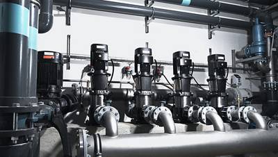シングルブースターとゾーニングブースターシステム Grundfos